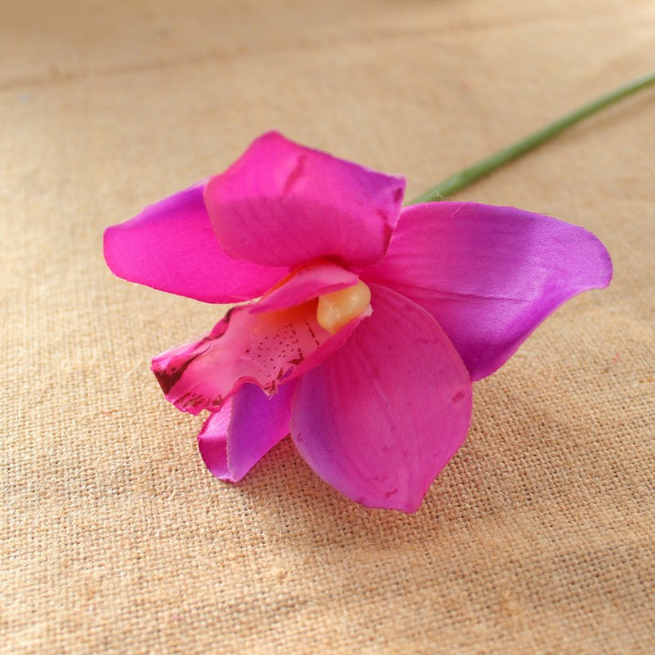 Faux Orchidee Bloem Steel