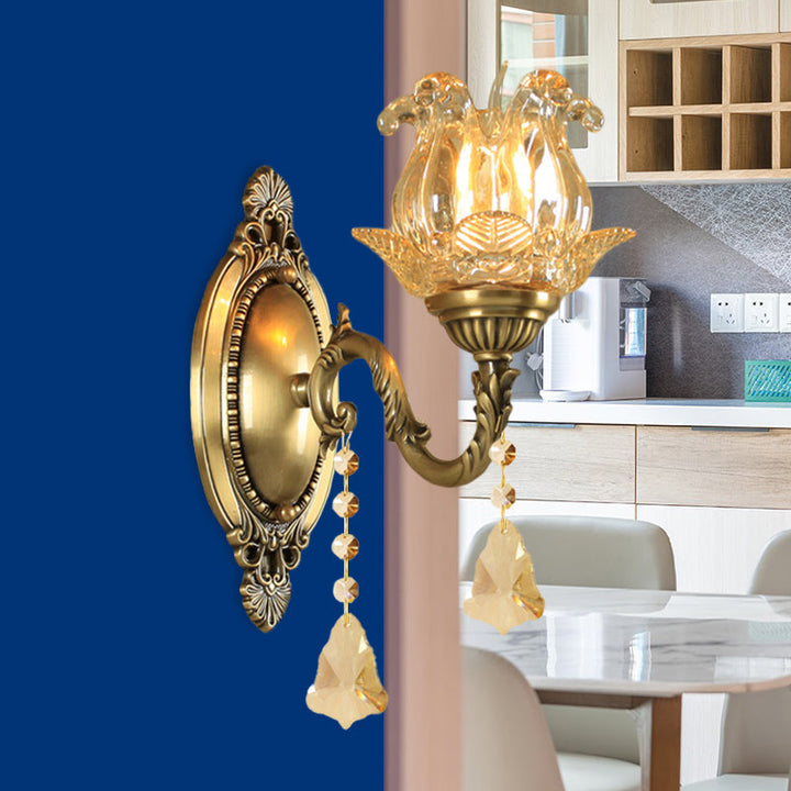Traditionele semi-open bloemen wandlamp 1/2-licht helder glas wandmontage verlichting in messing