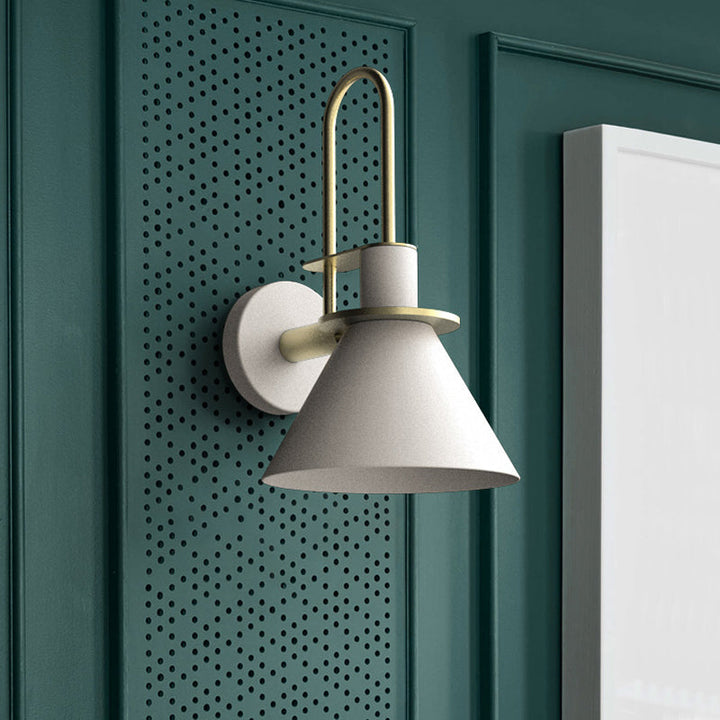 Zwart/Wit/Groen Kegelwandlamp Macaron 1-Licht Metaal Wandgemonteerde Lamp met gebogen Arm voor de slaapkamer, Warm/Wit Licht