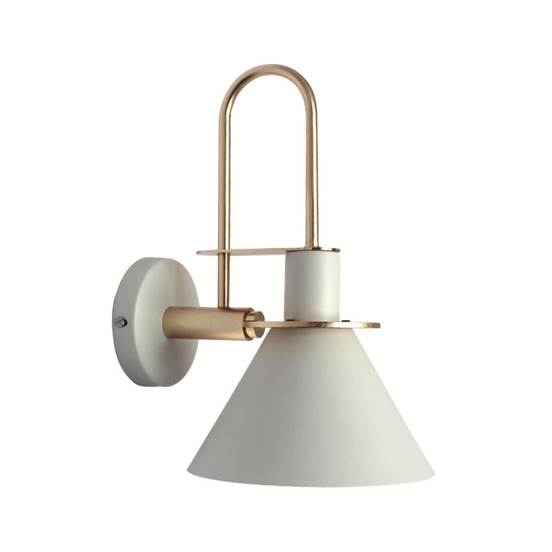 Zwart/Wit/Groen Kegelwandlamp Macaron 1-Licht Metaal Wandgemonteerde Lamp met gebogen Arm voor de slaapkamer, Warm/Wit Licht