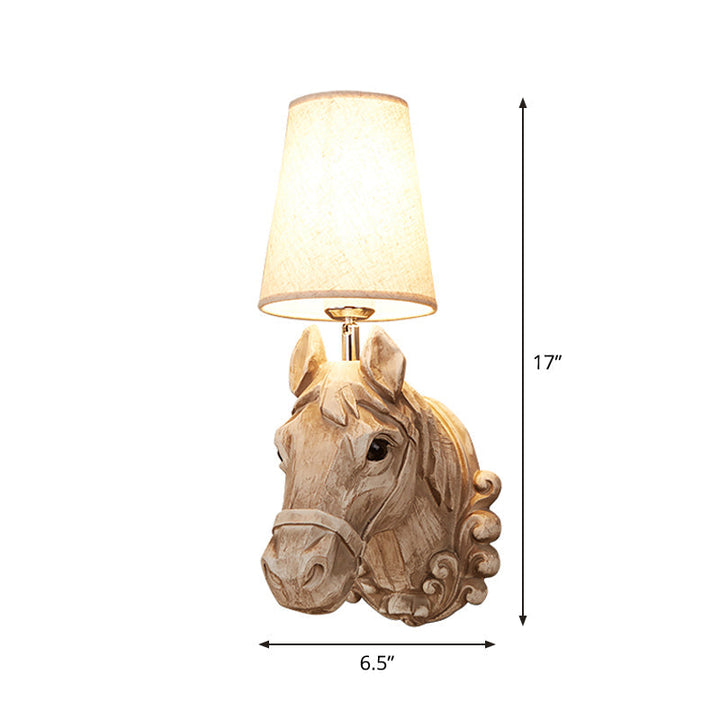 Art Deco Paardenkop Wandlamp Hars 1-Licht Restaurant Wandgemonteerde Lamp met Kegelshade in Lichtbruin