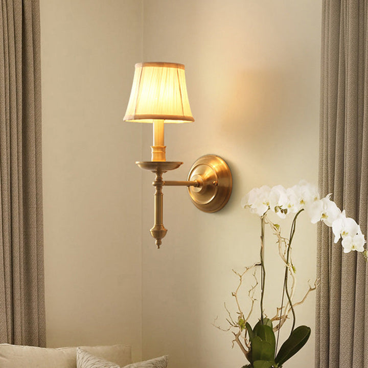 Kaarsenhouder woonkamer wandverlichting vintage metalen enkele gouden wandlamp met empire stoffen kap