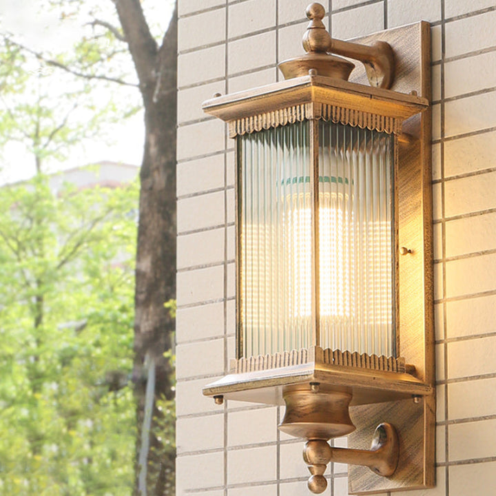 Enkelvoudige gloeilamp wandmontage licht retro rechthoekig geribbeld glas wandverlichting voor buitenruimtes