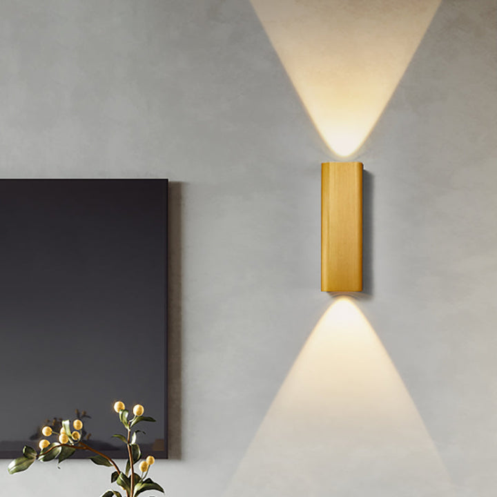 Moderne Kubusvormige Wandlamp Metaal Woonkamer LED Op- en Neerwaartse Wandlamp in Brons/geel/bruin