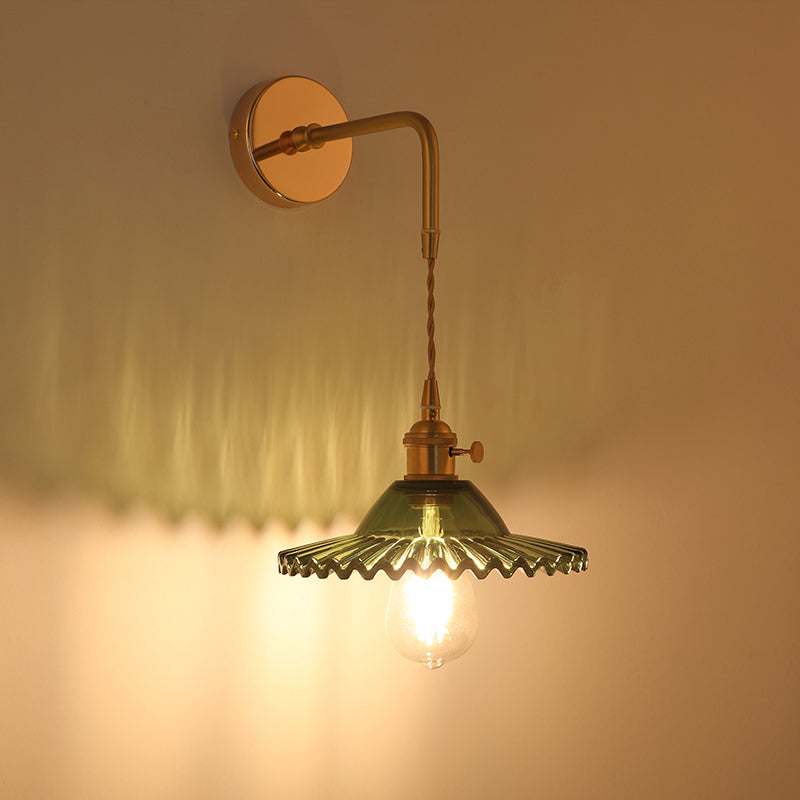 Schatten Glas Wandlamp Vintage Enkel-Glühbirne Nachttisch Wandgemonteerde Lamp in Goud