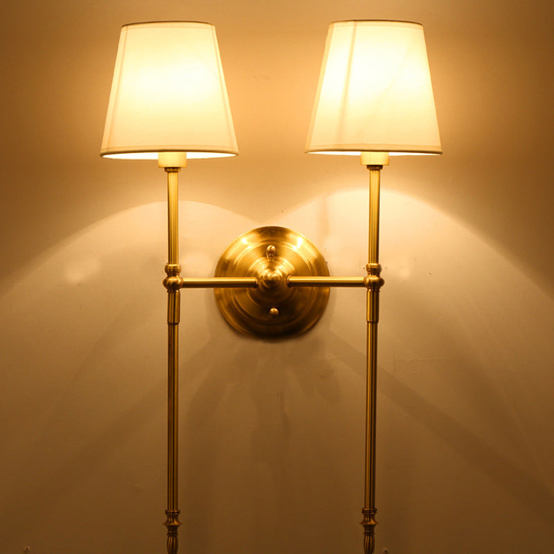 Eimer Schatten Stof Wandmontage Licht Traditionele Hal Wandleuchte in Messing