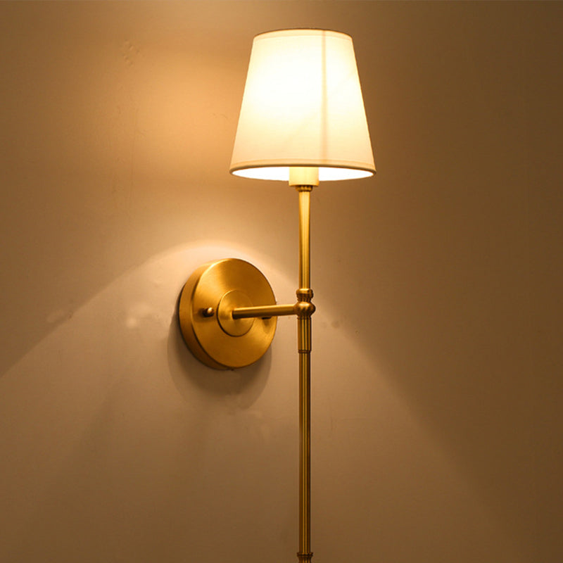 Eimer Schatten Stof Wandmontage Licht Traditionele Hal Wandleuchte in Messing