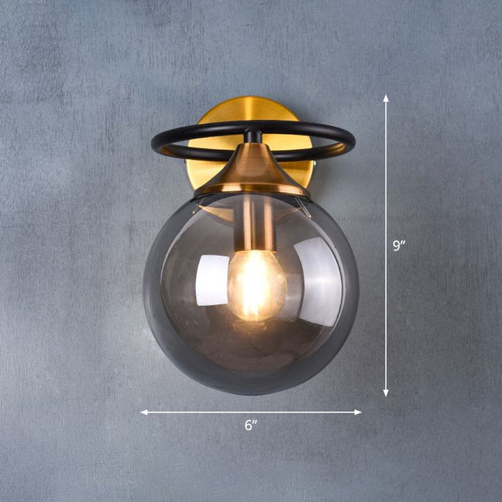 Postmoderne Stijl Ball Wandlamp Licht Glas 1-Licht Slaapkamer Wandarmatuur Licht in Messing