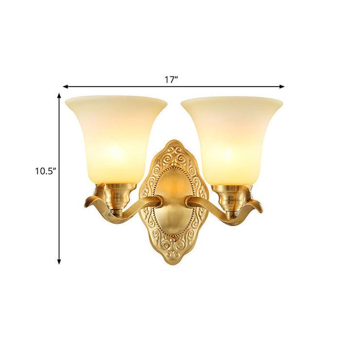 Traditionele klokscherm-wandlamp 1/2-licht matglas-wandlamp met gouden metalen arm