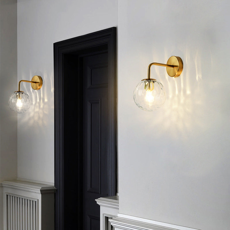 Geribbelde Glazen Bol Wandlamp Minimalistisch 1 Licht Gouden Wandlamp met Arm