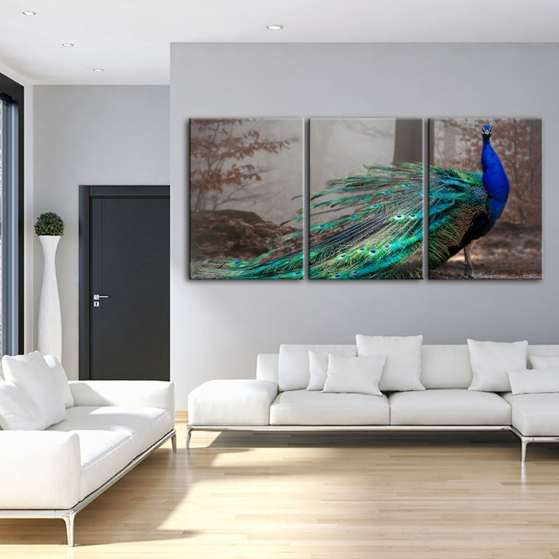 Levendige Pauw Aan de Vijver - Canvas Wandkunst Schilderij 3 Delen