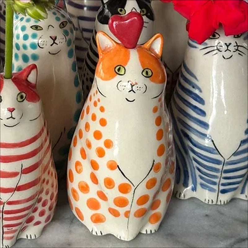Gepunteerde kattenvaas