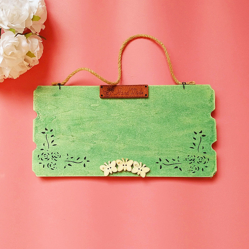 Decoratieve Houten Wandhanger met Bloemenelementen