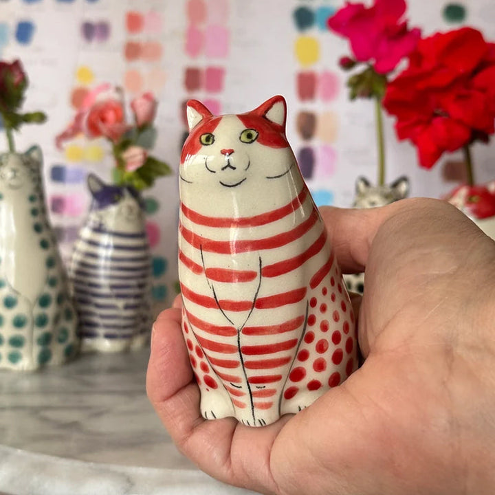 Gepunteerde kattenvaas