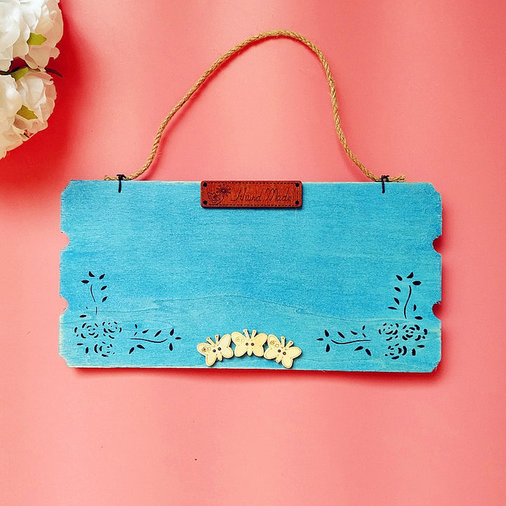 Decoratieve Houten Wandhanger met Bloemenelementen