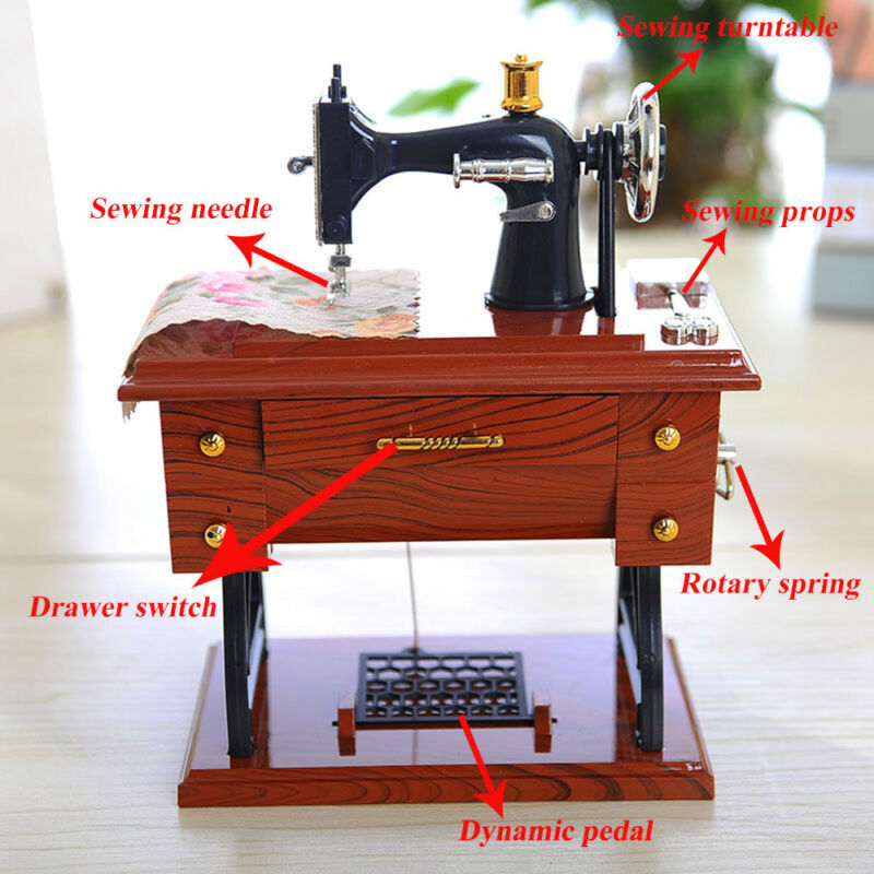 Mini Craft Retro Naai Machine Decor