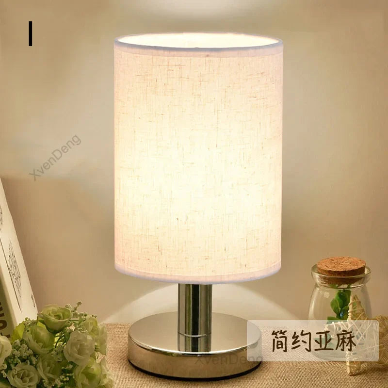 Moderne IJzeren Tafellamp LED Stof Noordisch Bureau Licht - Perfect voor woonkamer, slaapkamer, nachttafel, studie en thuis decor verlichtingssystemen