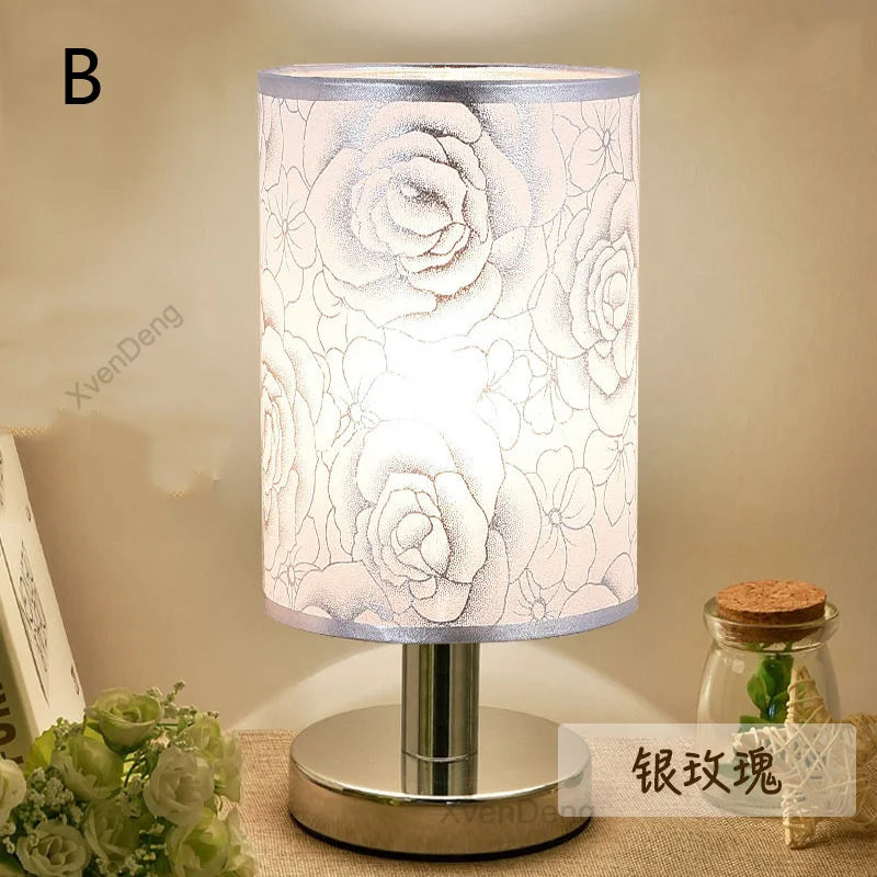 Moderne IJzeren Tafellamp LED Stof Noordisch Bureau Licht - Perfect voor woonkamer, slaapkamer, nachttafel, studie en thuis decor verlichtingssystemen