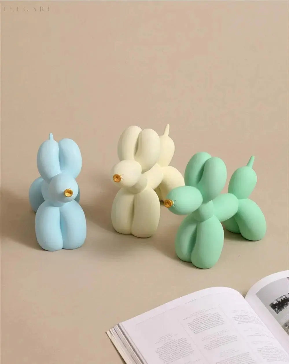 Haku - Bal ornament met gouden snavel