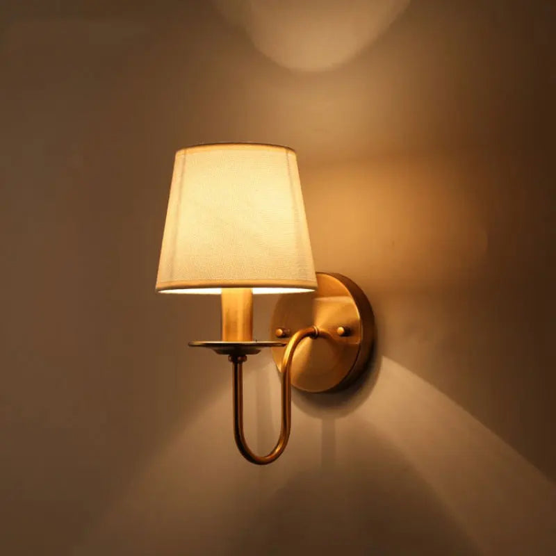 Elegante Stoffen Wandlamp - Vintage Europese Charme voor Elke Kamer