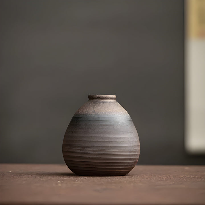 Creatieve handgemaakte antieke keramische vaas voor elegante decoratie | Arosta