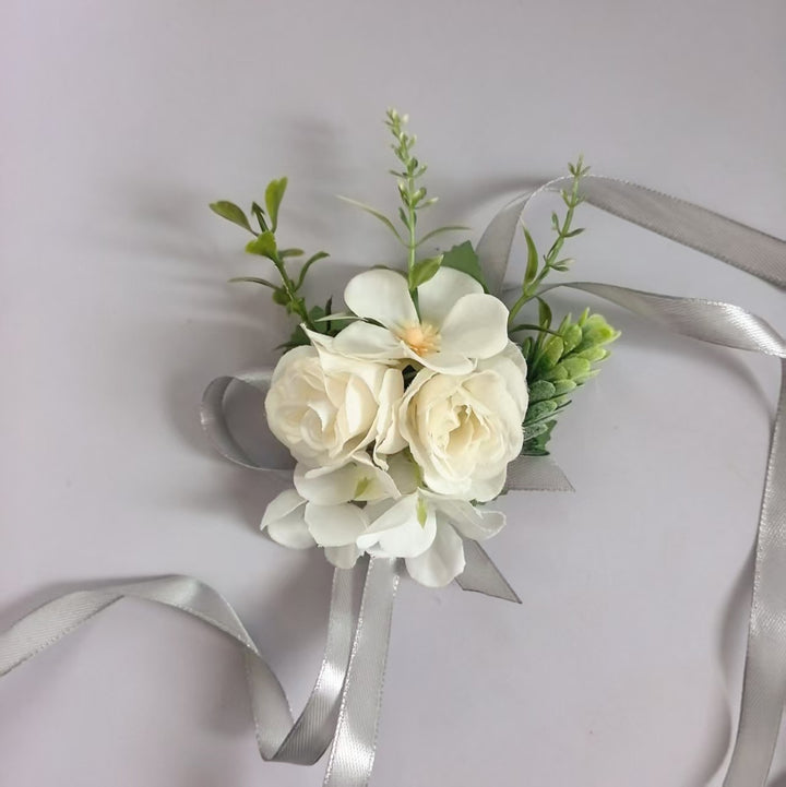 Elegante Bloemen Corsage Speld
