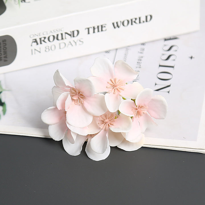 Decoratieve Nepbloesem Arrangement voor Huisdecoratie