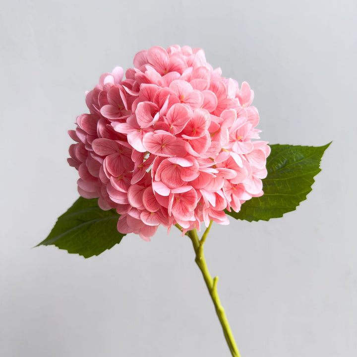 Nep-Hortensia Bloemarrangement