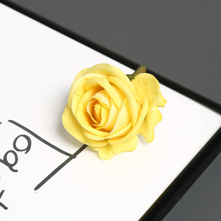 Elegante Zijde Rozen Speld voor Decoratief Gebruik