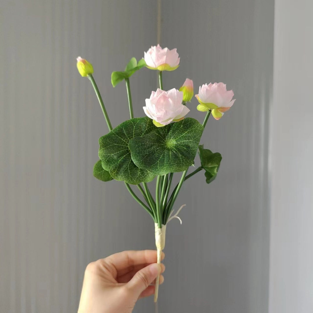 Levensechte Roze Lotus Bloemen Boeket