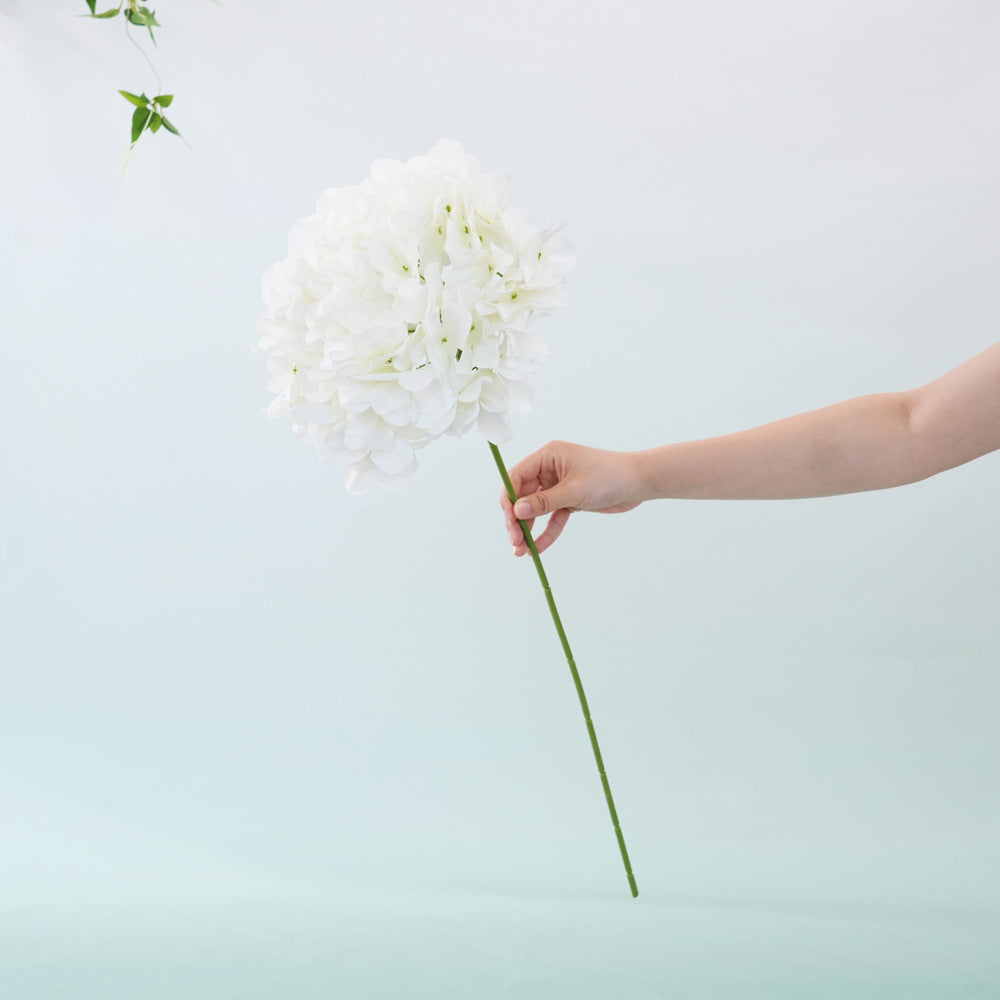 Elegante Nep Bloemarrangement