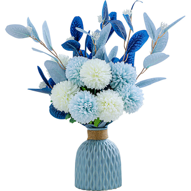 Levensechte Bloemenarrangement in Decoratieve Vazen