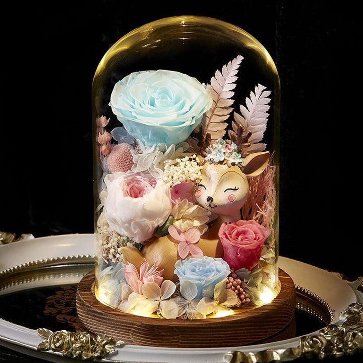 Decoratieve Bloemige Koepel Arrangement