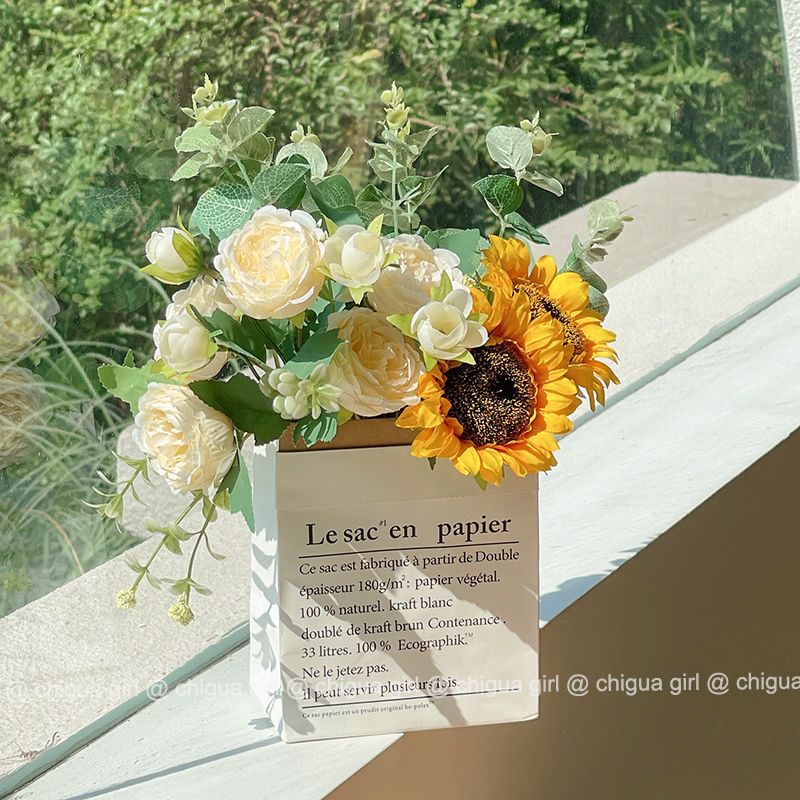 Levensechte Bloemstuk