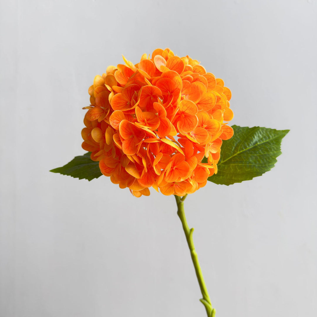Nep-Hortensia Bloemarrangement