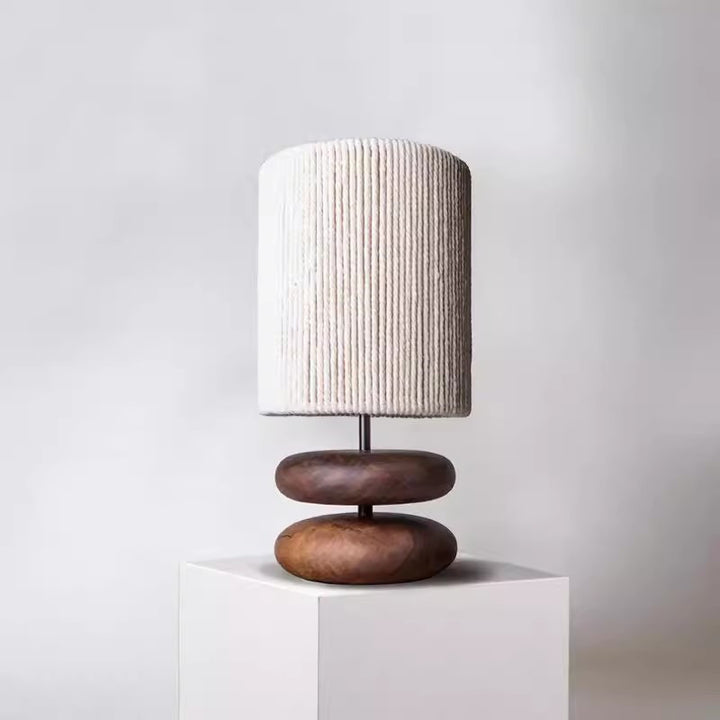 Moderne Decoratieve Tafel lamp met Sculpturale Basis