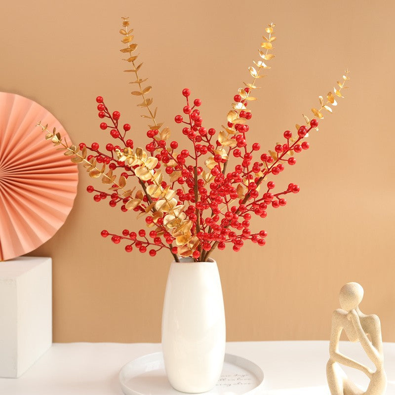 Feestelijke Bessen en Eucalyptus Arrangement