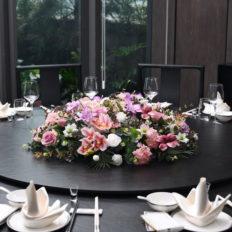 Luxe Bloemige Tafelstuk Arrangement