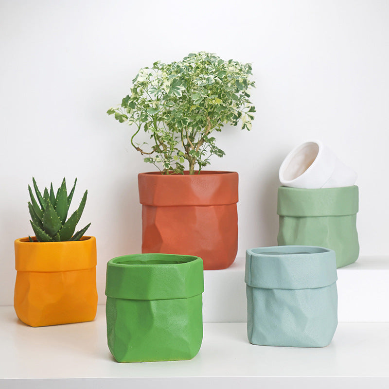 Artiestiek Terracotta Plantenbak voor Stijlvolle Huisdecoratie