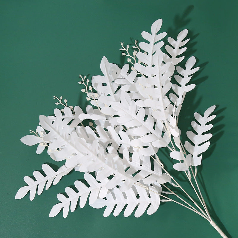 Elegante Nepblad Steel Arrangement