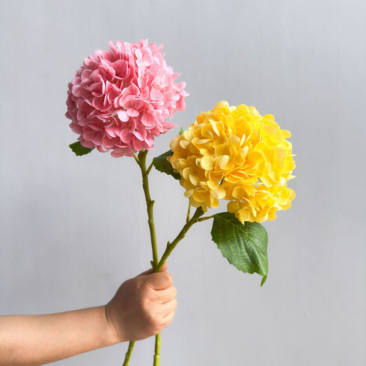 Nep-Hortensia Bloemarrangement