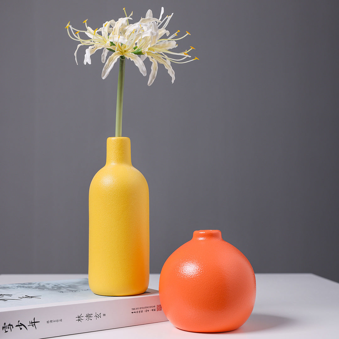 Moderne Decoratieve Keramische Sculpturen