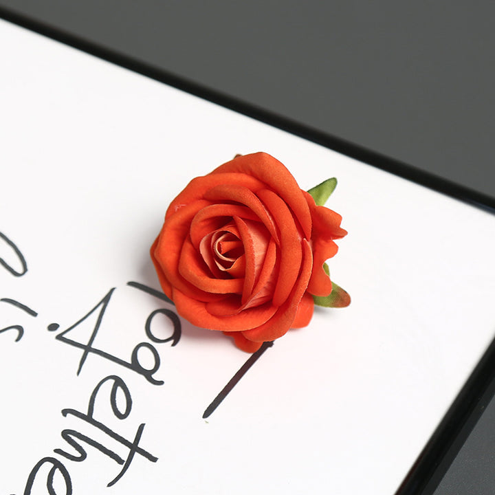 Elegante Zijde Rozen Speld voor Decoratief Gebruik