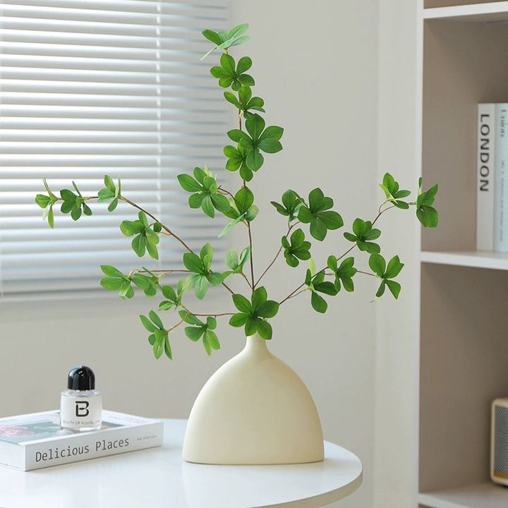 Realistische Decoratieve Groene Takkenarrangement