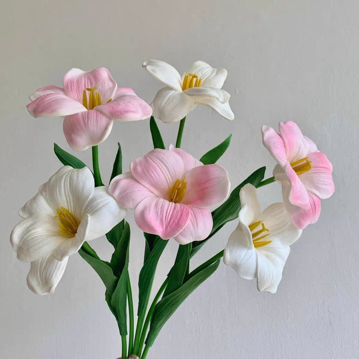 Levensechte Decoratieve Bloemarrangement