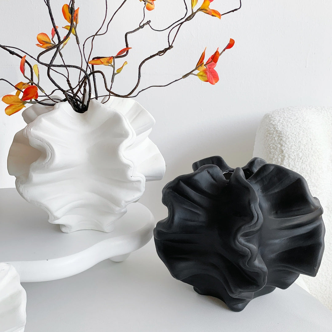 Abstract Sculptural Vaas