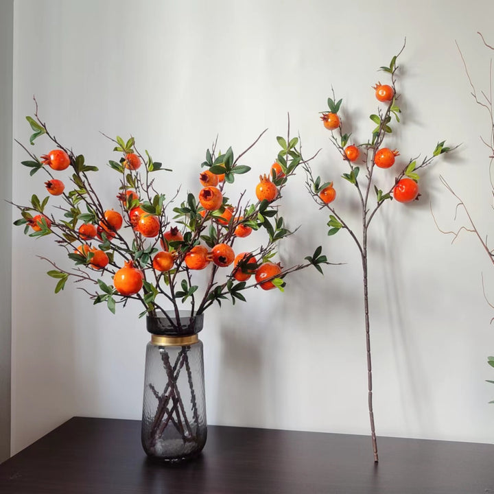 Decoratieve Granaatappel Tak Arrangement