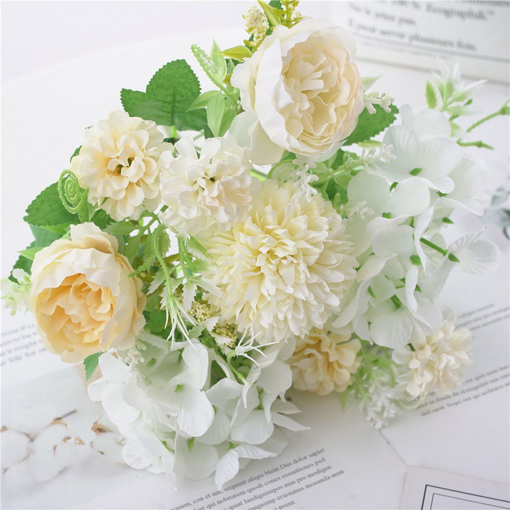 Elegante Kunstbloemen Boeket met Gemengde Bloemen
