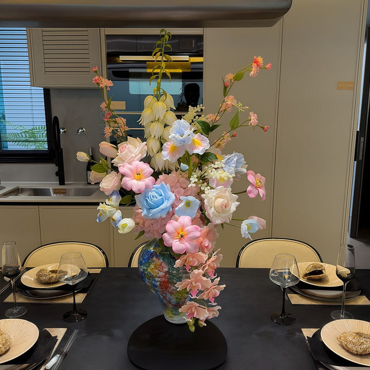 Levensechte Bloemenboeket met Gemengde Bloemen en Loof