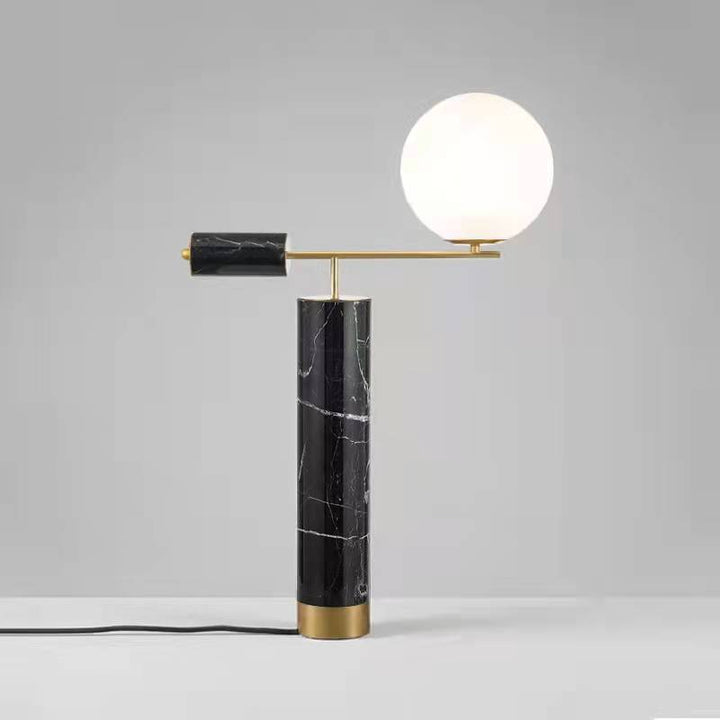 Contemporary Marmeren Tafel Lamp met Gouden Accenten